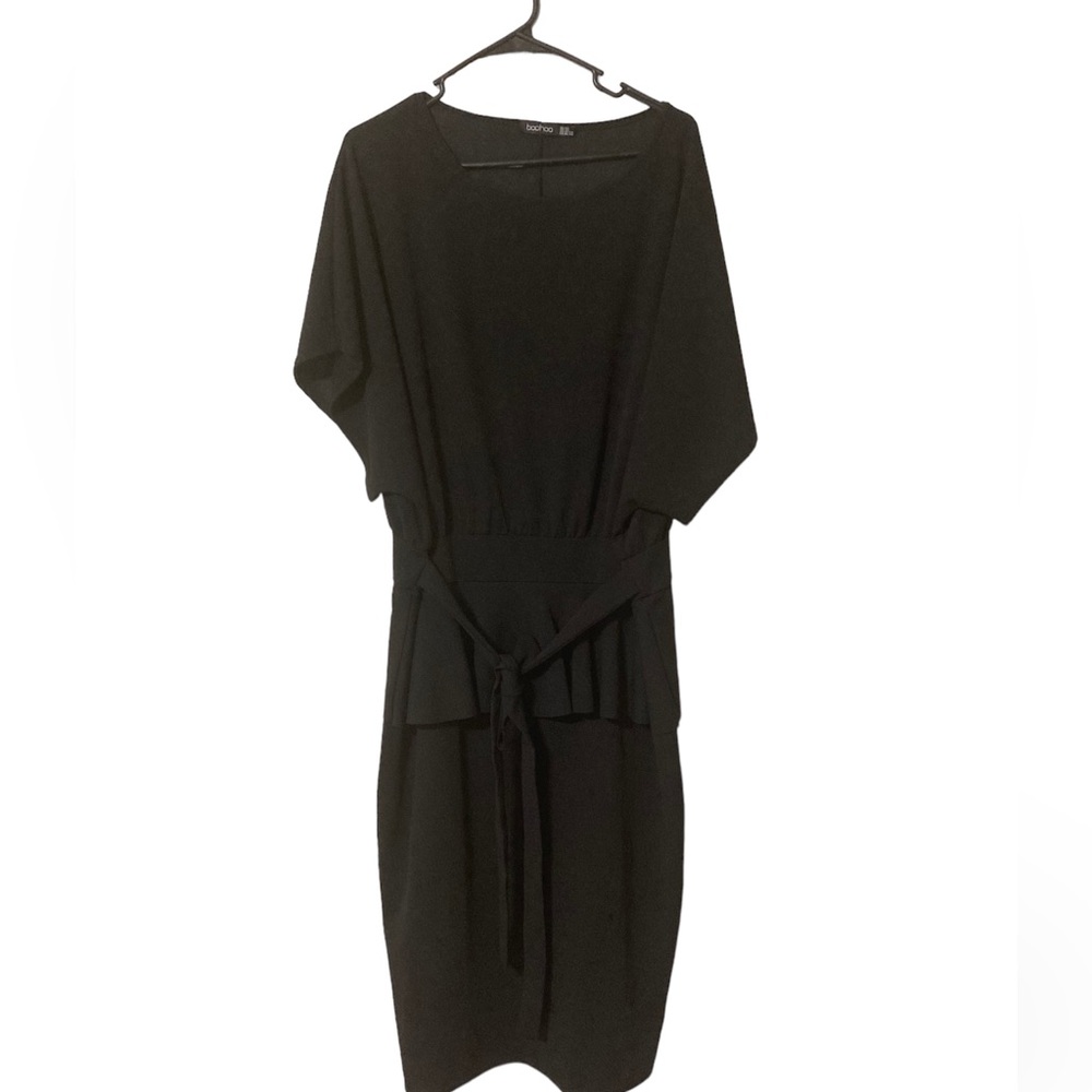 Boohoo black dress - 18